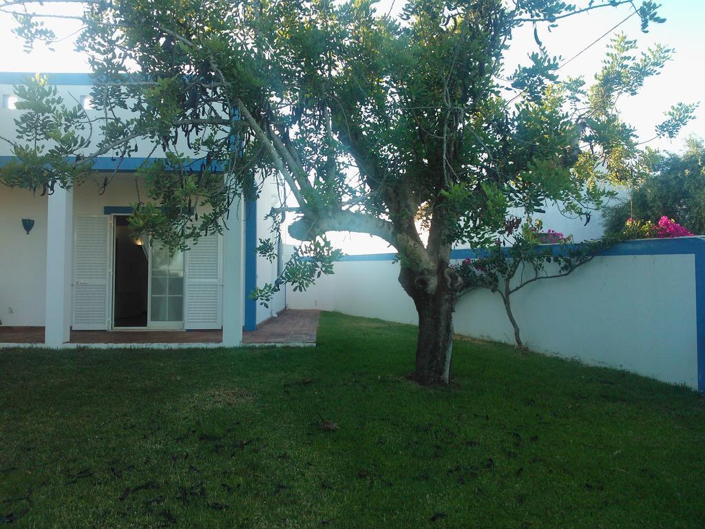 Quinta Da Moura Casa-De-Campo Vendégház Tavira Szoba fotó